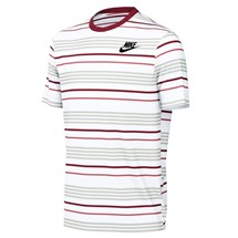 Camiseta Nike Sportswear Club Stripe Juvenil